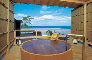 Imagen de la piscina del Ryokan Oishiya. Foto 11