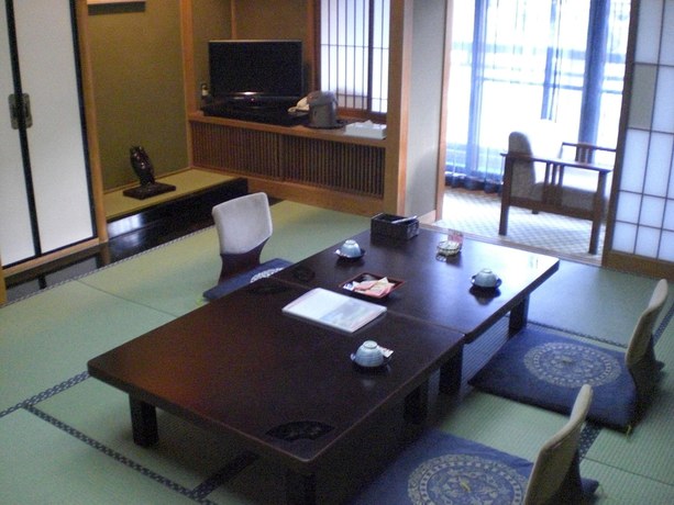 Imagen de la habitación del Ryokan Okada Warakutei. Foto 8