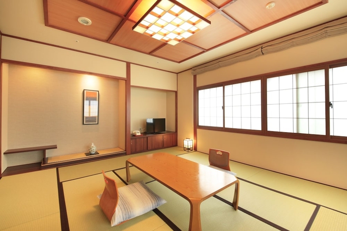 Imagen de la habitación del Ryokan Omiya. Foto 8