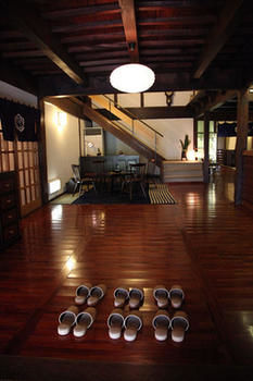 Imagen de los interiores del Ryokan Ryori Tsurugata. Foto 4