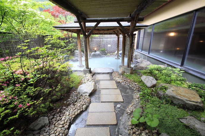 Imagen de la piscina del Ryokan Ryotei Hanayura. Foto 11