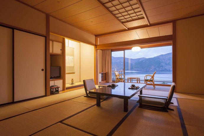 Imagen de la habitación del Ryokan Ryuguden. Foto 5
