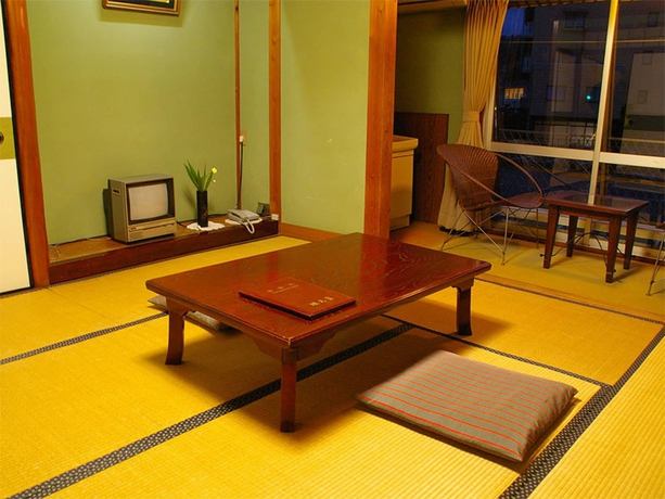 Imagen de la habitación del Ryokan Sakamotoya. Foto 17