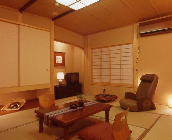 Imagen de la habitación del Ryokan Sanbi No Yado Kawana. Foto 14