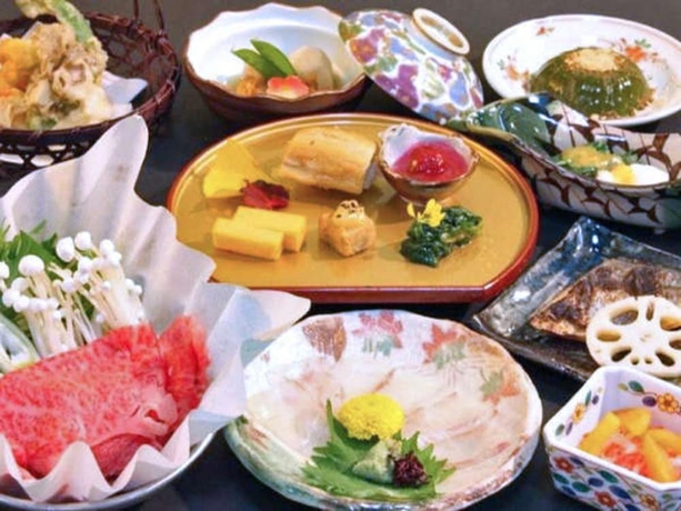 Imagen del bar/restaurante del Ryokan Satomo. Foto 5