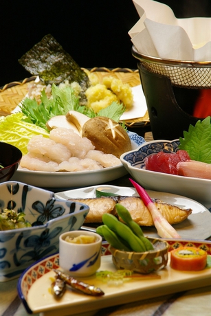 Imagen del bar/restaurante del Ryokan Sawaya Honten. Foto 5