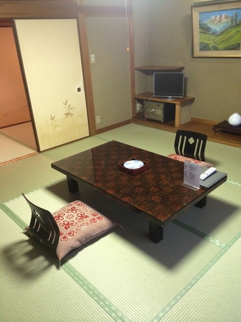 Imagen de la habitación del Ryokan Sento, KOBE. Foto 4