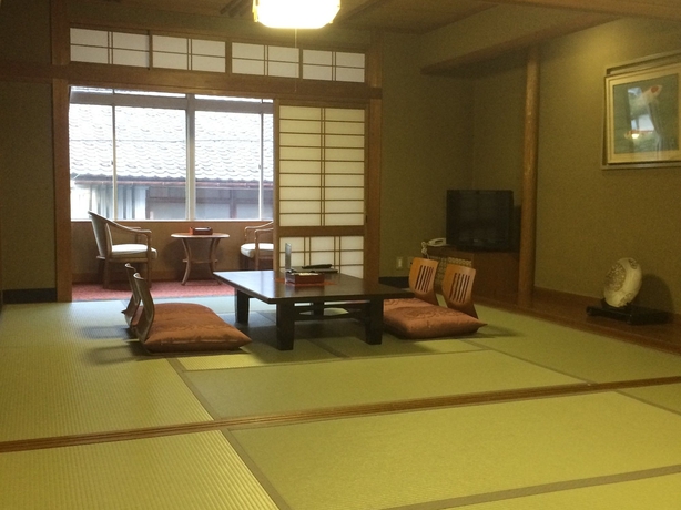 Imagen de la habitación del Ryokan Sento, KOBE. Foto 6