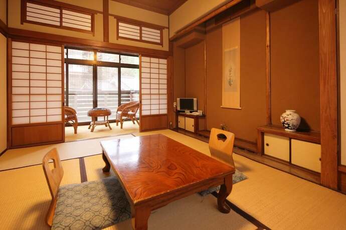 Imagen general del Ryokan Shimizu, Yufu. Foto 3