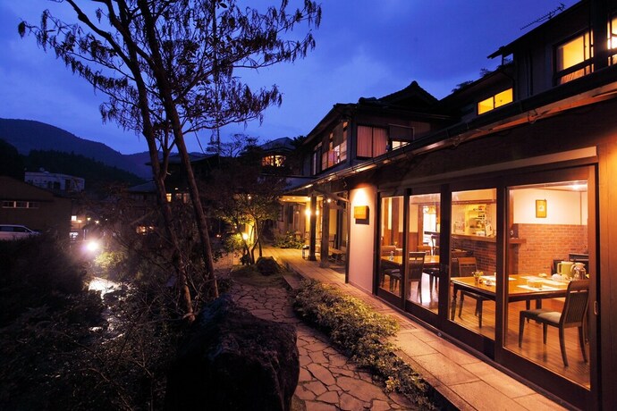 Imagen general del Ryokan Shimizu, Yufu. Foto 1