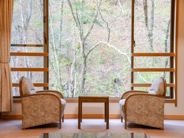 Imagen de la habitación del Ryokan Shirahone Onsen Tsuruya. Foto 15
