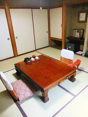 Imagen de la habitación del Ryokan Sumiyoshi. Foto 4