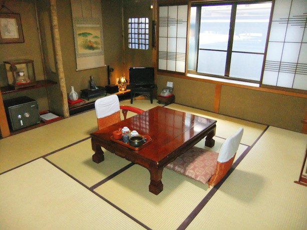 Imagen de la habitación del Ryokan Sumiyoshi. Foto 14