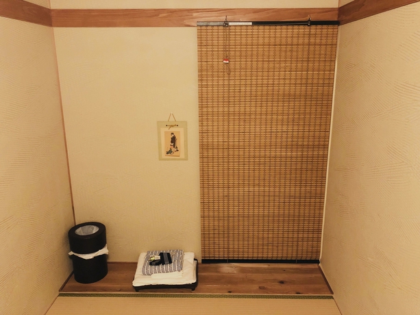 Imagen de la habitación del Ryokan Tadaima Japan Shinjuku. Foto 16