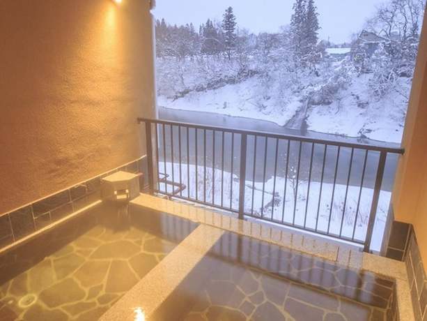 Imagen de la habitación del Ryokan Tairyukaku Iwate Yumoto Onsen. Foto 4