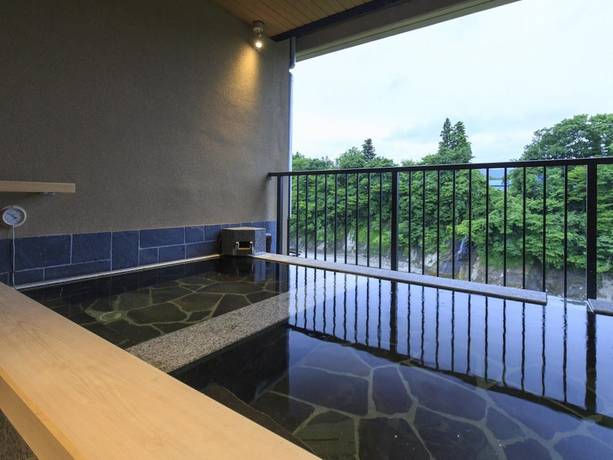 Imagen de la habitación del Ryokan Tairyukaku Iwate Yumoto Onsen. Foto 9