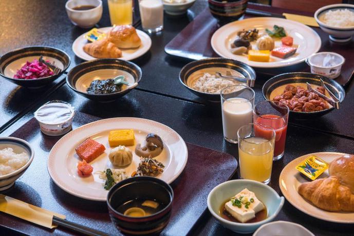 Imagen del bar/restaurante del Ryokan Takamiya Sou. Foto 4