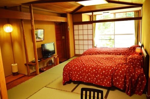 Imagen de la habitación del Ryokan Tatsuta. Foto 6