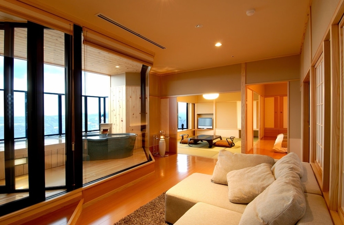 Imagen de la habitación del Ryokan Tendo Onsen TAKINOYU. Foto 16