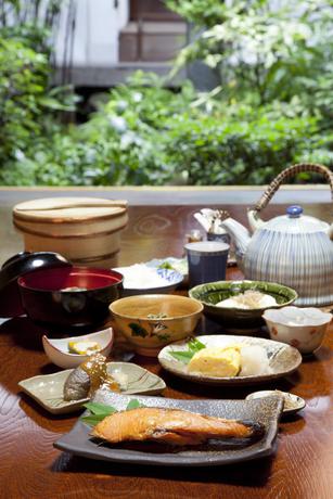 Imagen del bar/restaurante del Ryokan Toshiharu, Shimogyo-KU. Foto 6