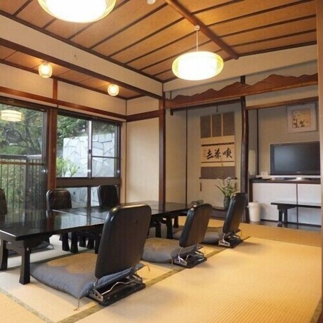 Imagen de la habitación del Ryokan Uetoh. Foto 17