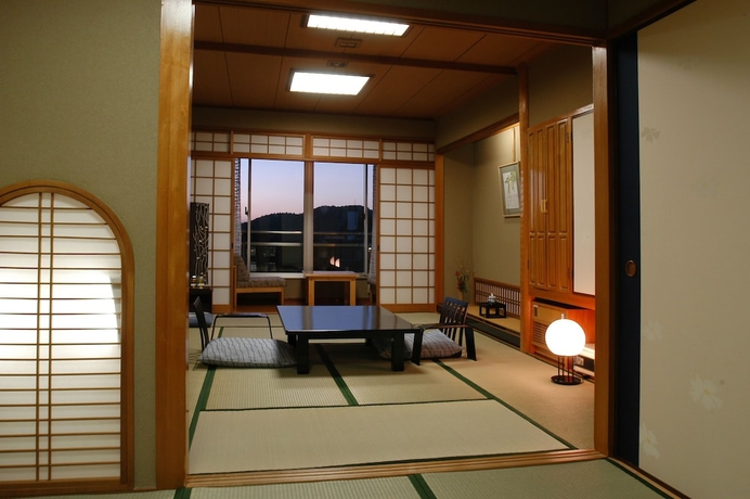 Imagen de la habitación del Ryokan Unzen Miyazaki. Foto 5