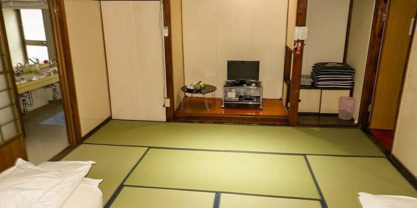 Imagen de la habitación del Ryokan Yamamoto, Fukuoka. Foto 24