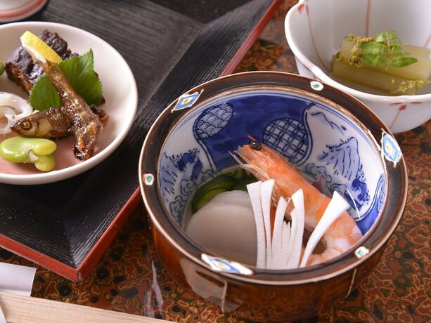 Imagen del bar/restaurante del Ryokan Yamamoto, Kyoto Ciudad. Foto 18