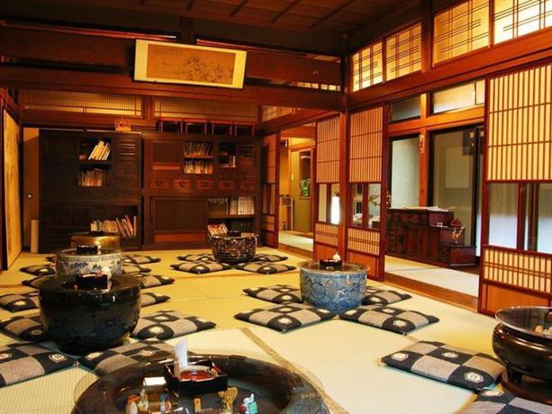 Imagen de los interiores del Ryokan Yatsusankan, Hida. Foto 5