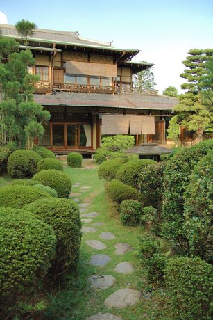 Imagen de los exteriores del Ryokan Yoshida-sanso. Foto 14