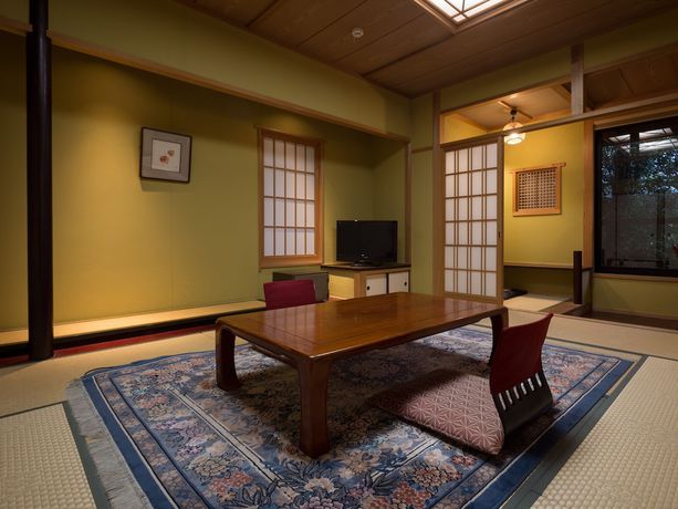 Imagen de la habitación del Ryokan Yufuin Baien Garden Resort. Foto 6