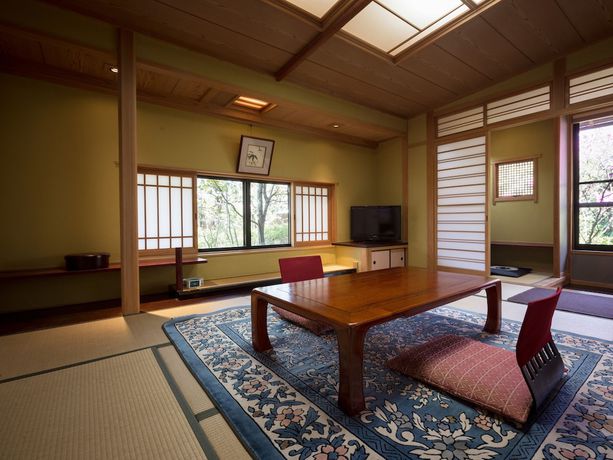 Imagen de la habitación del Ryokan Yufuin Baien Garden Resort. Foto 7