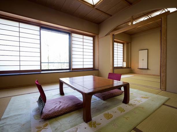 Imagen de la habitación del Ryokan Yufuin Baien Garden Resort. Foto 8