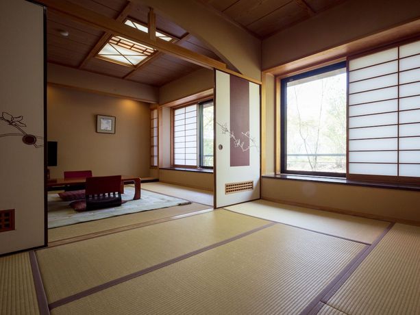 Imagen de la habitación del Ryokan Yufuin Baien Garden Resort. Foto 10