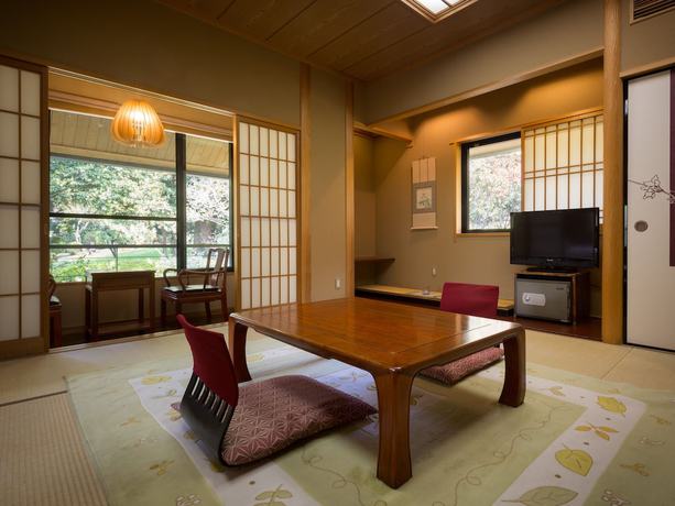 Imagen de la habitación del Ryokan Yufuin Baien Garden Resort. Foto 14