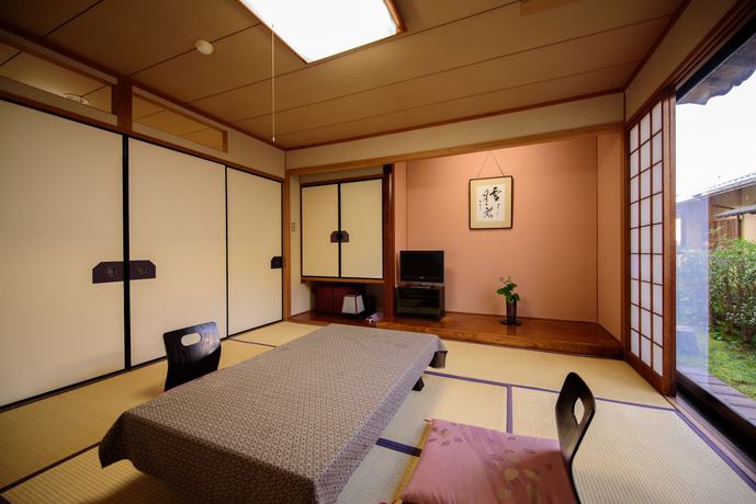 Imagen de la habitación del Ryokan Yufuin Onsen Wafu Tsuenosho. Foto 15