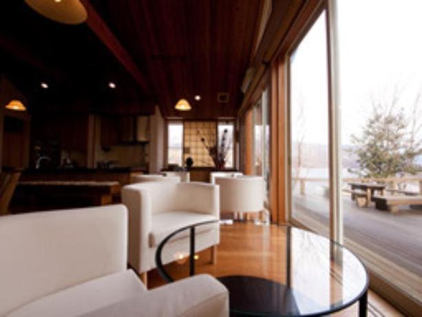 Imagen de los interiores del Ryokan Yufuin Tsubaki. Foto 4