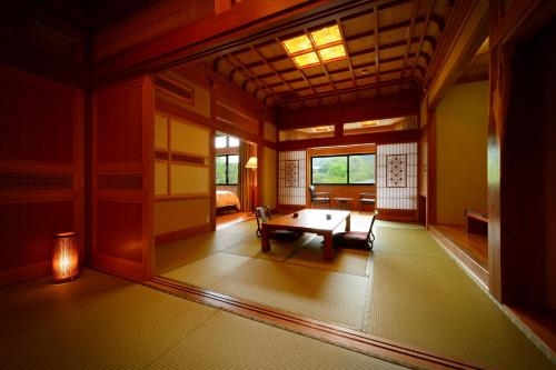Imagen de la habitación del Ryokan Yukaen. Foto 8