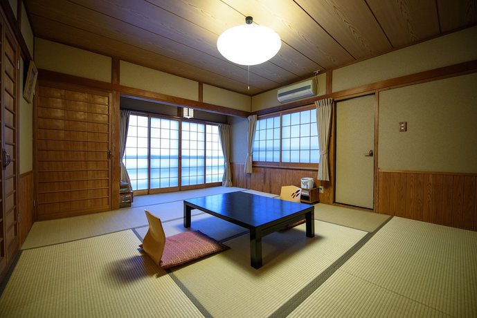 Imagen de la habitación del Ryokan Yunohira Onsen Kamiyanagiya. Foto 3