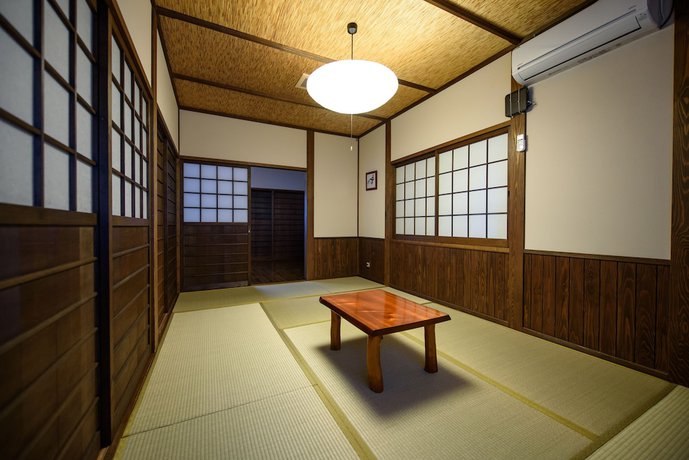 Imagen de la habitación del Ryokan Yunohira Onsen Kamiyanagiya. Foto 4