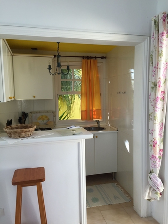 Imagen de la habitación del Villa Apartamentos Rosalva. Foto 10