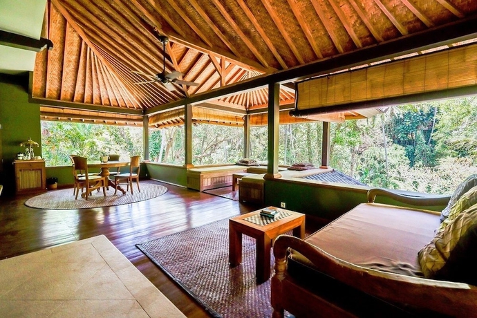 Imagen del bar/restaurante del Villa Beji Indah. Foto 2
