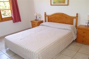 Imagen de la habitación del Villa Calan Bosch Villas. Foto 2