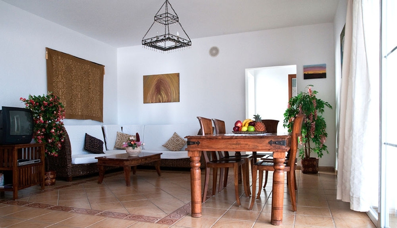 Imagen de los interiores del Villa Del Mar, Costa Calero. Foto 9