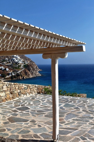 Imagen de los exteriores del Villa Elia White Residence. Foto 11