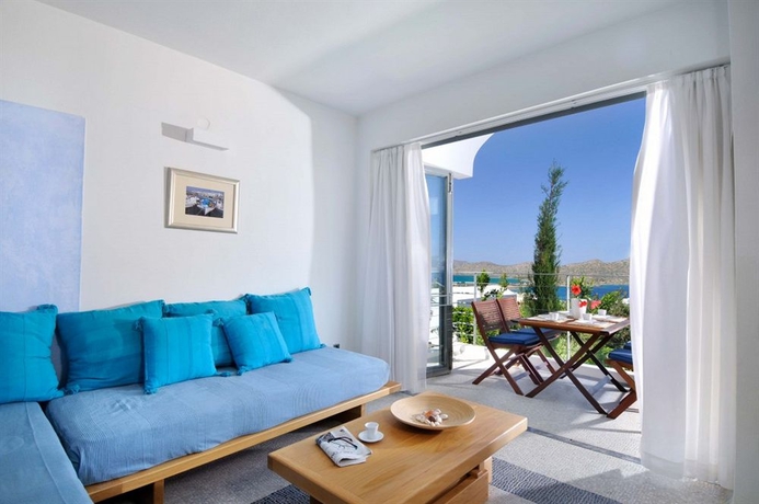 Imagen de los interiores del Villa Elounda Vista Villas. Foto 8