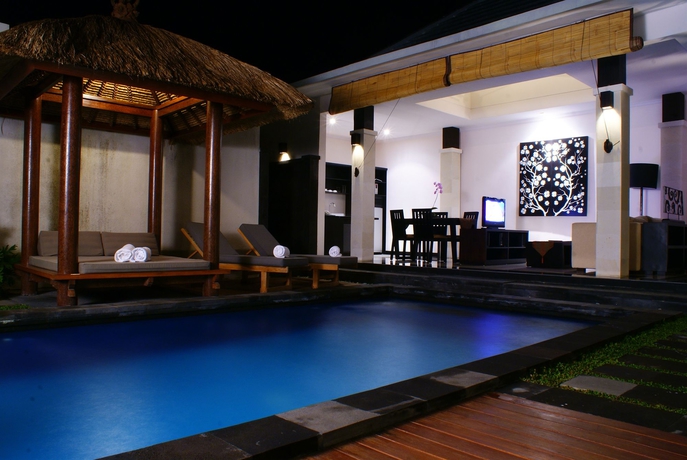 Imagen de la piscina del Villa La is Kamojang Seminyak - Bali. Foto 12