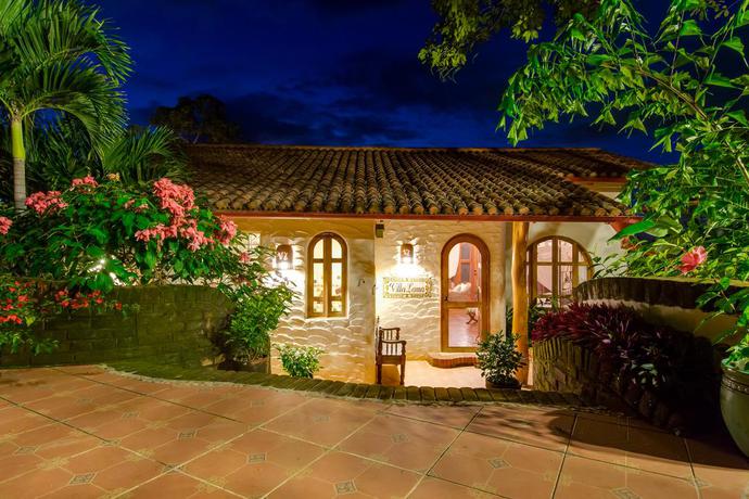 Imagen de los exteriores del Villa Loma del Socorro. Foto 11