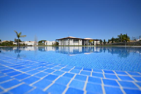 Imagen de los exteriores del Villa Lumina. Foto 7