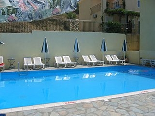 Imagen de la piscina del Villa Marias Garden Villas. Foto 5